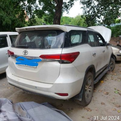 Toyota Fortuner 2WD 2.8L DIESEL AUTOMATIC