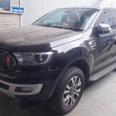 FORD ENDEAVOUR 2L TITANIUM 4 BY 4