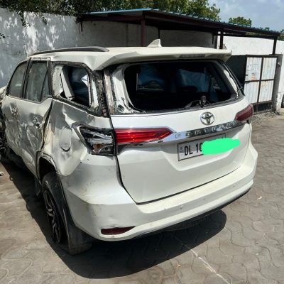 Toyota Fortuner 4X2 DIESEL AUTOMATIC