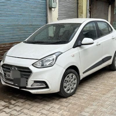 Hyundai XCENT PETROL CNG MT