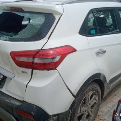 Hyundai Creta 1.6 CRDI SX (O) DIESEL MT SUNROOF TOP VARIANT