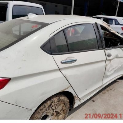 HONDA City 1.5 VX PETROL MT SUNROOF