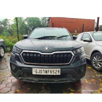 SKODA KUSHAQ ACTIVE 1.0 TSI PETROL MT