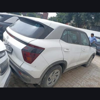 HYUNDAI CRETA 1.5 MPI MT E