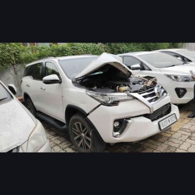 TOYOTA FORTUNER SIGMA 4