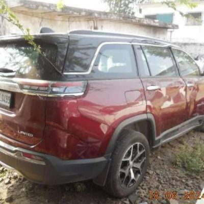 JEEP MERIDIAN LIMITED O DIESEL MT SUNROOF