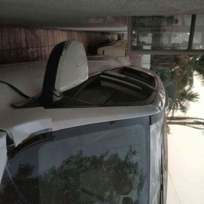 Mahindra XUV 700 AX7 7STR DIESEL MT SUNROOF TOP VARIANT