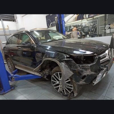 MERCEDEZ GLC 220D 4 MATIC