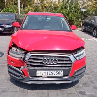 AUDI Q3 30 TDI