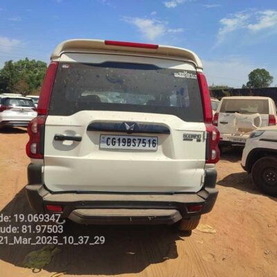 Mahindra Scorpio S 7S DIESEL MT