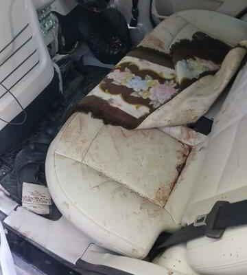 Mahindra XUV 300 W8 O PETROL MT SUNROOF TOP VARIANT