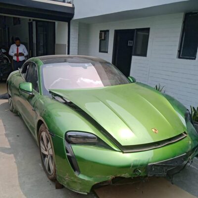 Porche Taycan 4S ELECTRIC AUTOMATIC SUNROOF