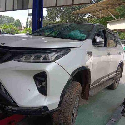 TOYOTA FORTUNER SIGMA 4 LEGENDER AT