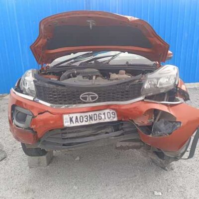 TATA NEXON XM PETROL