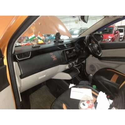 Renault Triber RXL PETROL EASY-R 1.0L