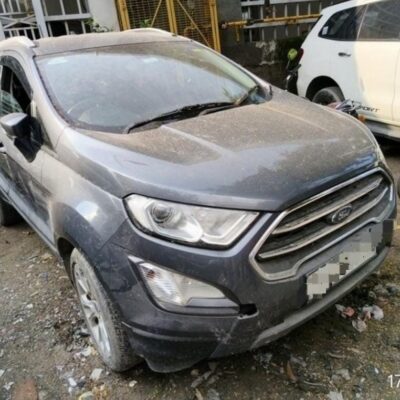 FORD ECOSPORT 1.5 P TITANIUM PETROL AUTOMATIC SUNROOF