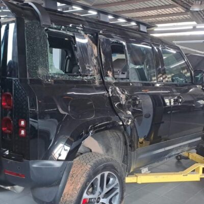 JAGUAR DEFENDER HSE PETROL AUTOMATIC SUNROOF