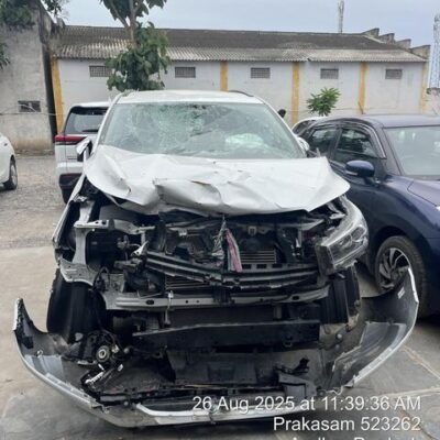 TOYOTA INNOVA CRYSTA 2.4V (MT) 2024