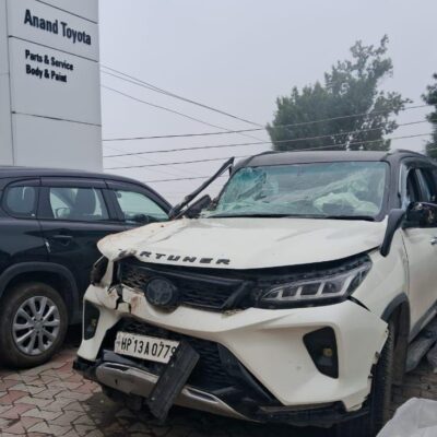 TOYOTA FORTUNER SIGMA 4 DIESEL AUTOMATIC TOP VARIANT