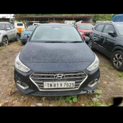 Hyundai VERNA 1.6 VTVT SX