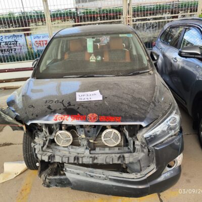 Toyota Innova Crysta 2.4 V