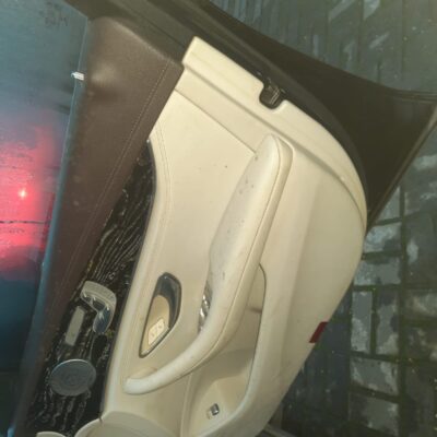 MERCEDES BENZ E CLASS DIESEL AUTOMATIC SUNROOF