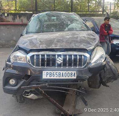 Maruti Suzuki S-Cross Smart Hybrid Zeta AT