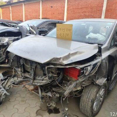 Toyota Innova Crysta 2.4 G