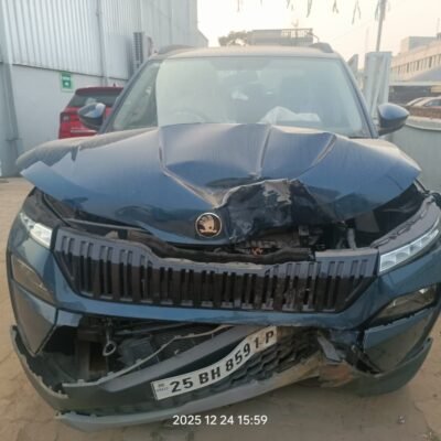 Skoda Kylaq SIGNATURE+1.0 TSI MT