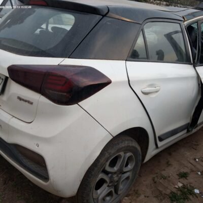 Hyundai i20 SPORTZ + DUAL TONE VTVT