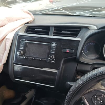 Honda Jazz 1.2 V MT (I VTEC)