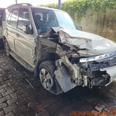 Tata Safari Storme VX 2.2 DICOR